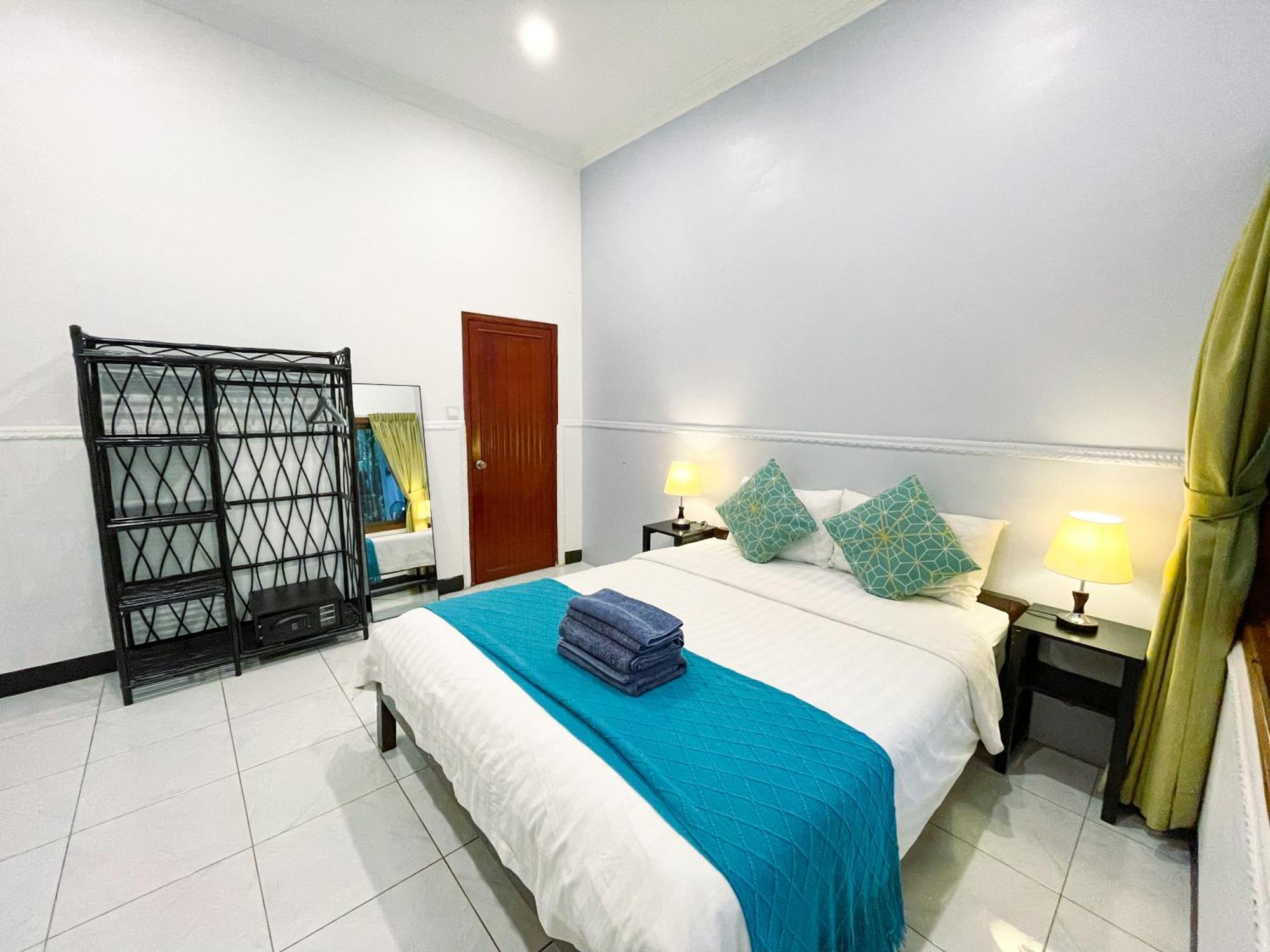 Birdcage Boutique 3* พนมเปญ