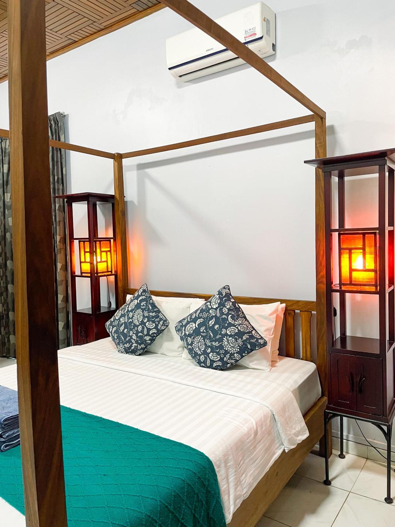 Birdcage Boutique โรงแรม