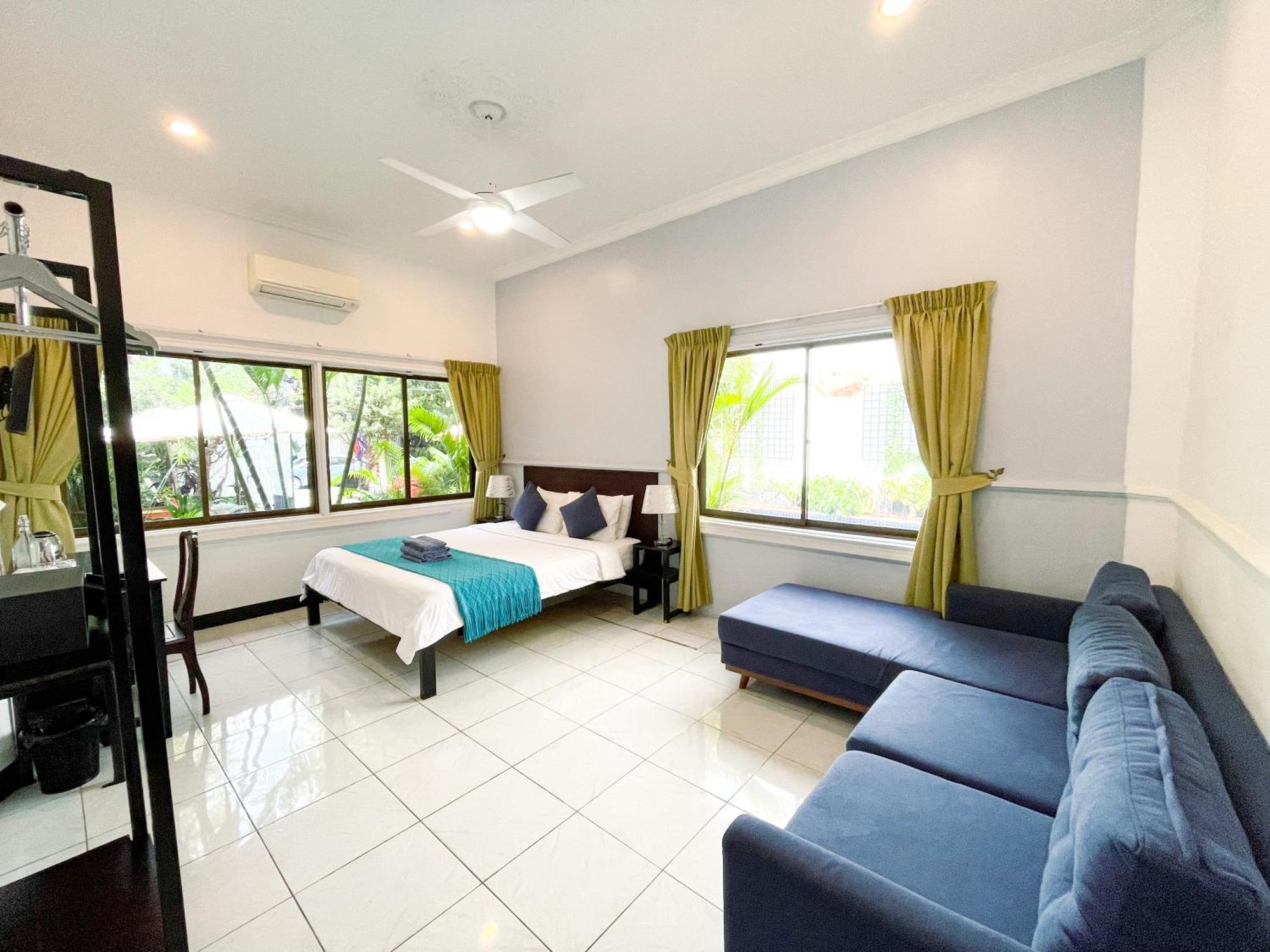 Birdcage Boutique โรงแรม 3*
